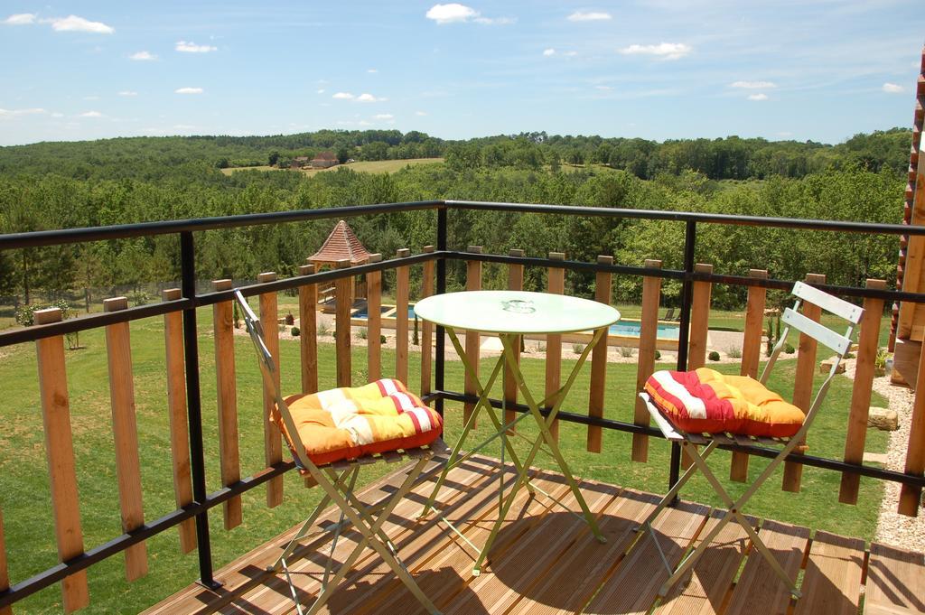 Le Lion D'Or En Perigord Mauzac-et-Grand-Castang Quarto foto